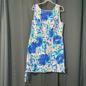 EUC Classic Lilly Shift